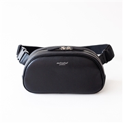 【ノストロアテュー】ボディーバッグ